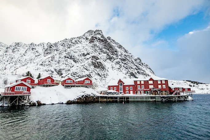Norway_a_HX_45251_Photo_Ted_Gatlin