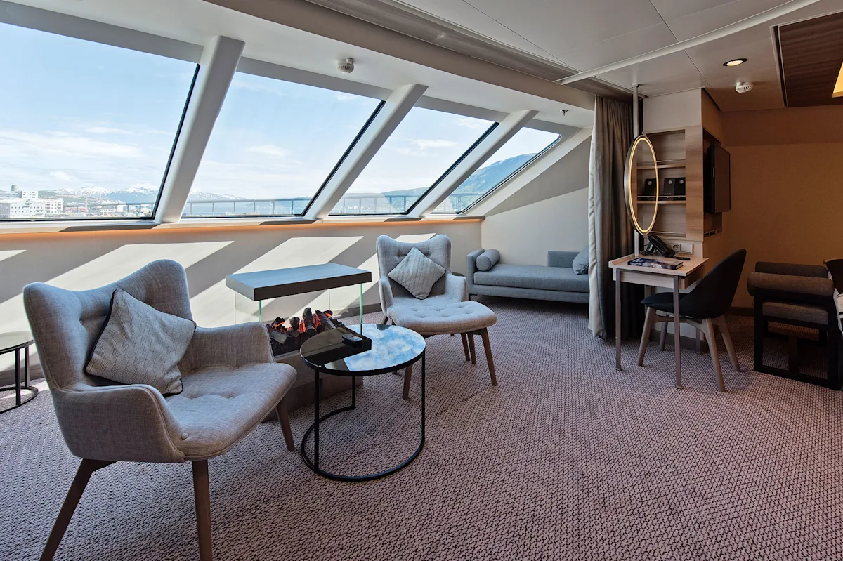 mf-expedition-suite-ms-roald-amundsen